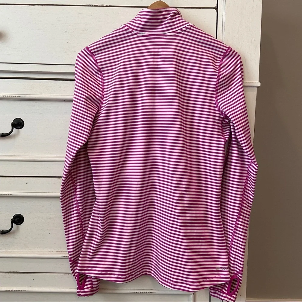 Nike Dri-Fit Striped Quarter ZIP Pullover Jacket. Size Small. EUC - Picture 6 of 8